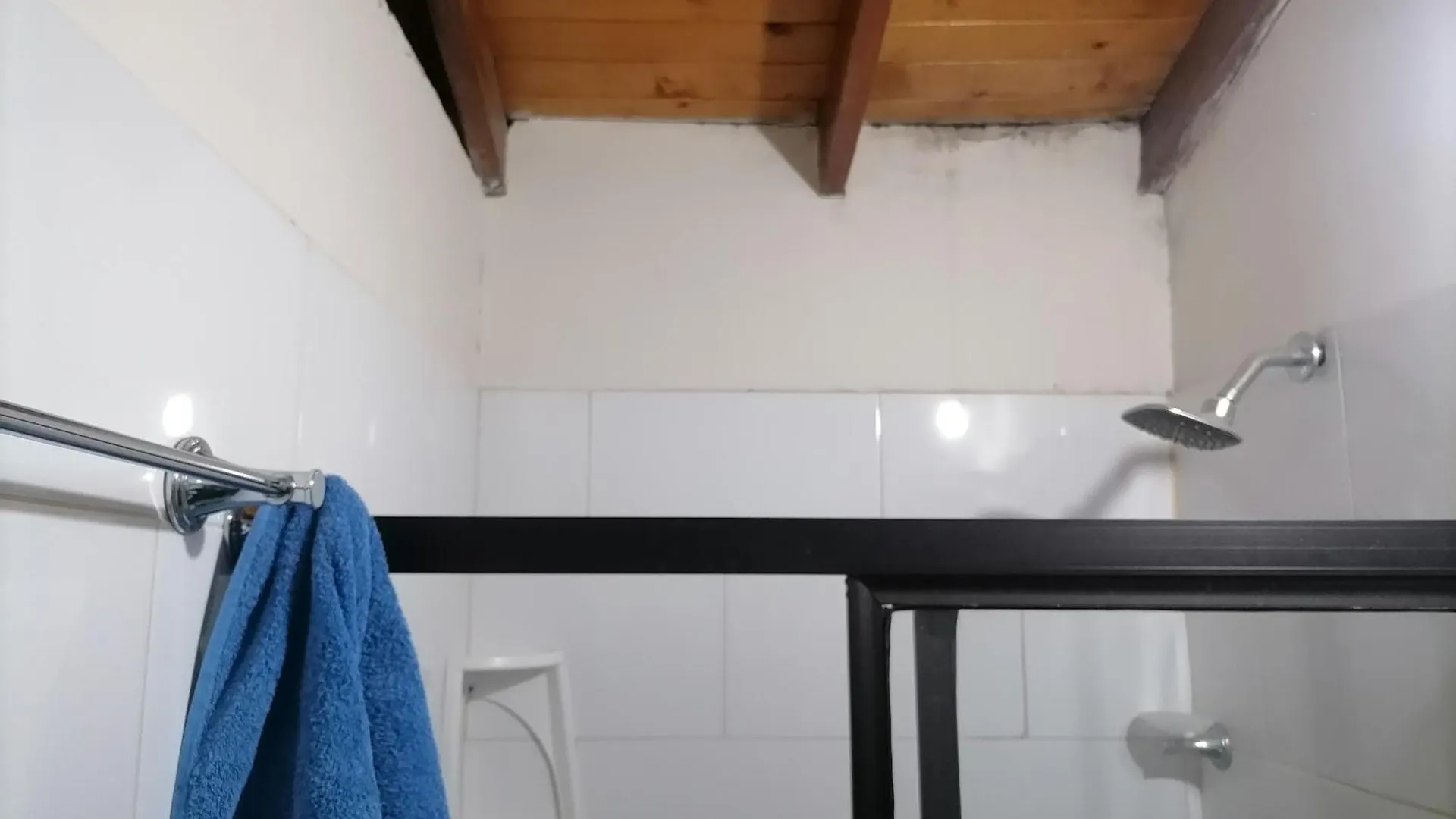 Homestay Apartestudio De 2 Habitaciones Con Cocina Compartida Medellin Colombia