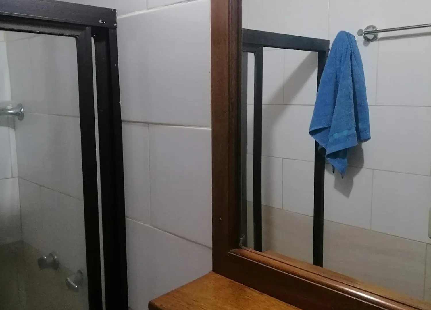 Apartestudio De 2 Habitaciones Con Cocina Compartida Medellin Colombia