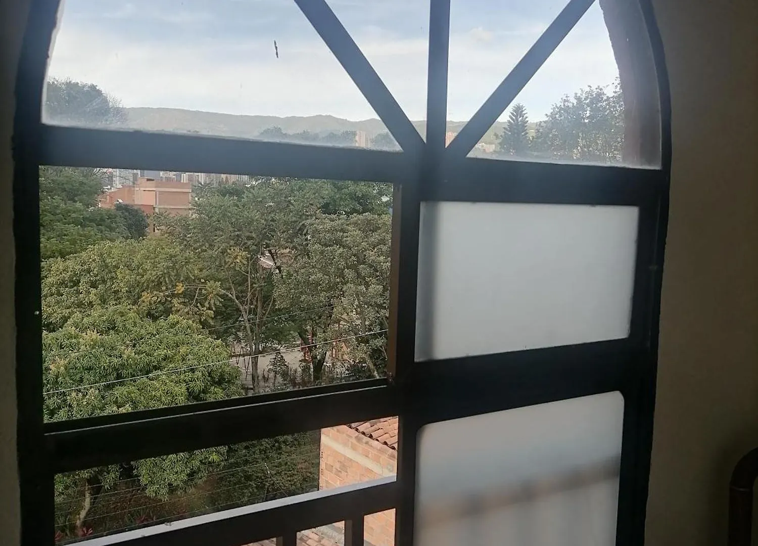 Apartestudio De 2 Habitaciones Con Cocina Compartida Medellin 0*,  Colombia