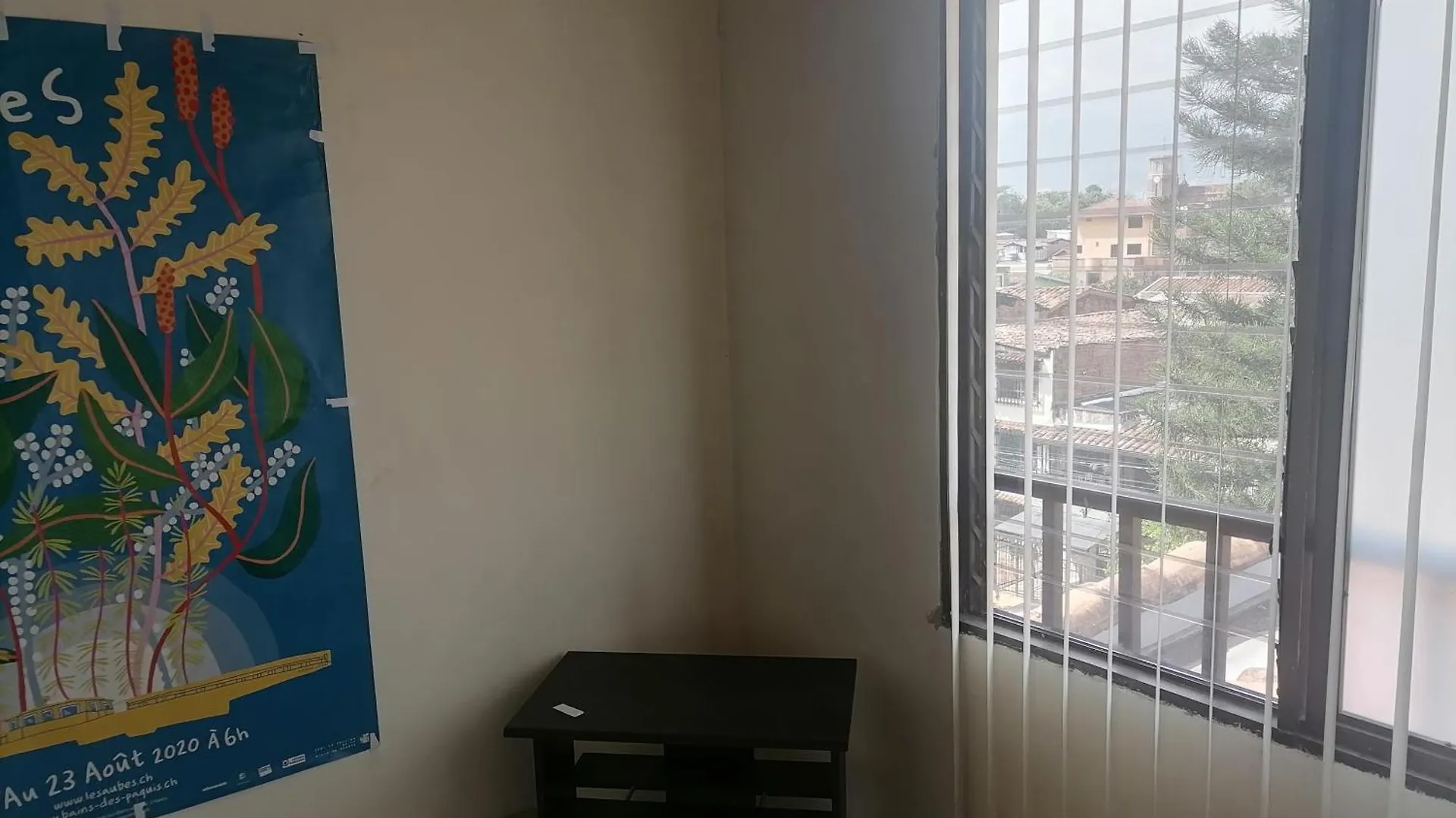 Homestay Apartestudio De 2 Habitaciones Con Cocina Compartida Medellin